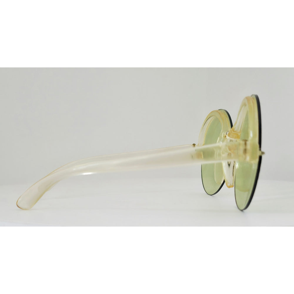 VINTAGE *PRISTINE* 1970's Glam Unisex Sunglasses Light Yellow Frame and Lens