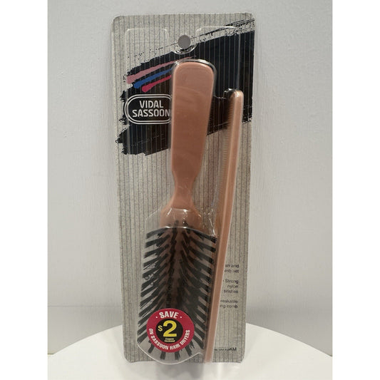 VINTAGE *NEW* 1992 Vidal Sassoon 6013KM Brush & Comb Set Pink