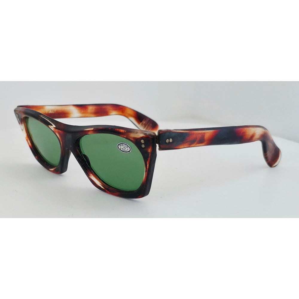 VINTAGE *NEW* 1970's Glam Unisex Tortoise Frame with Gray Lens Sunglasses Made in Italy