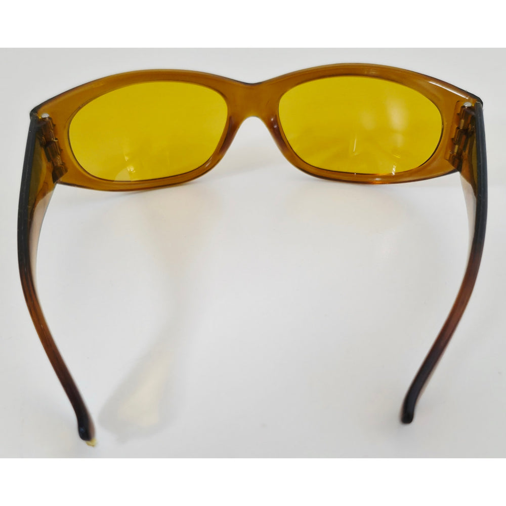 VINTAGE *NEW* 1970's Brown Oval Frame w/Yellow Tinted Lens Sunglasses