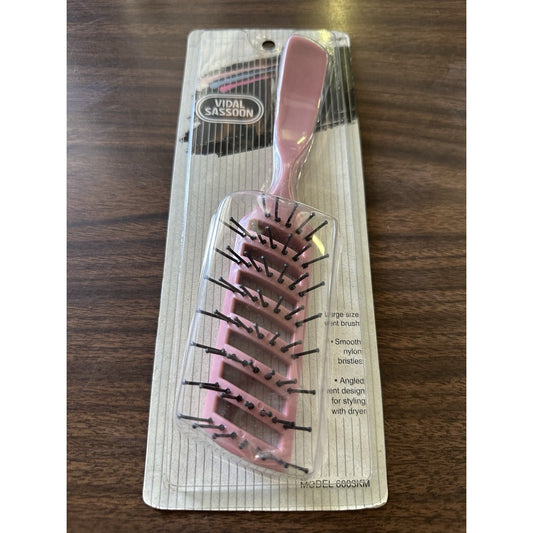 VINTAGE *NEW* 1990's Vidal Sassoon Vent Brush Large Pink Angled Nylon 6003KM