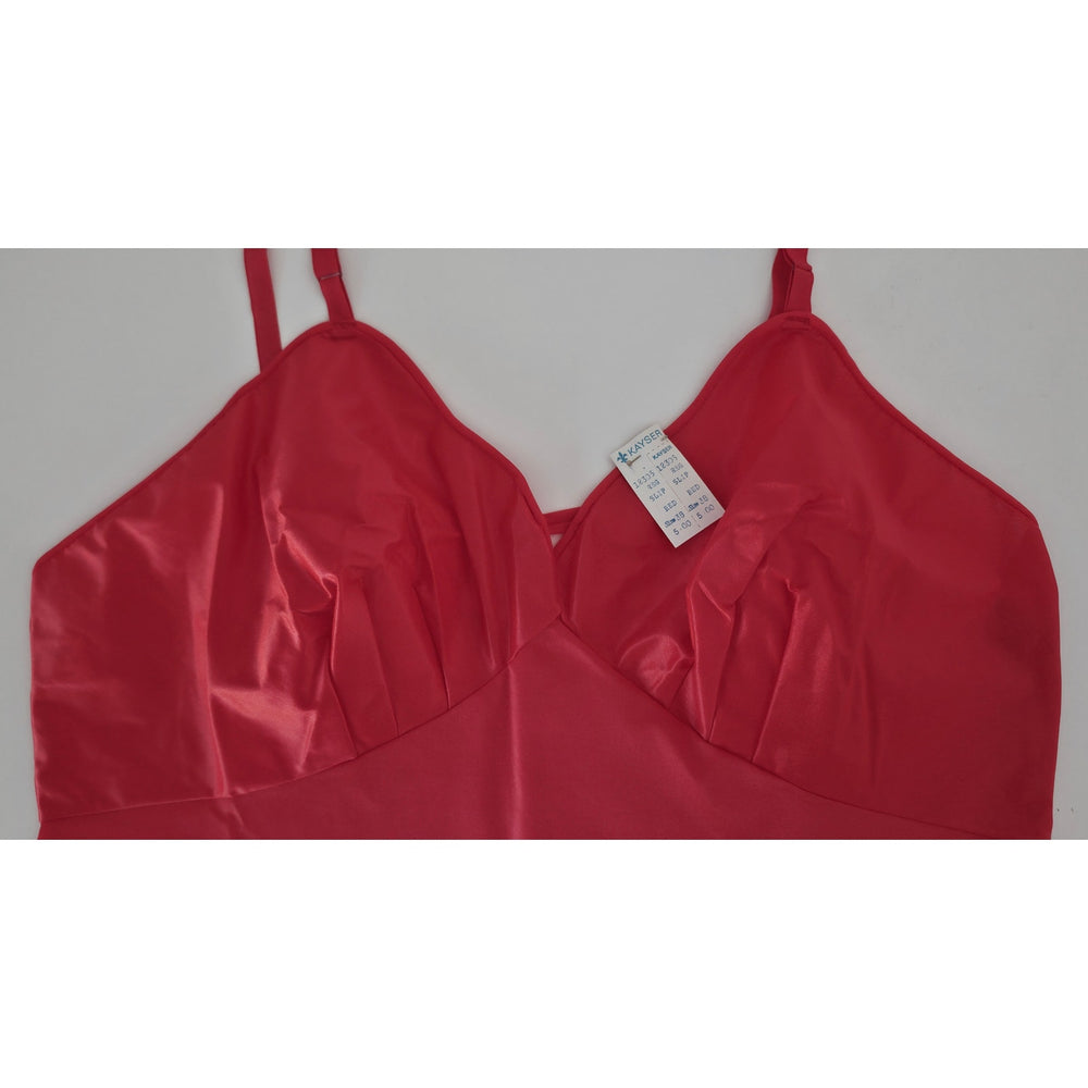 VINTAGE *NEW* 1960's Kayser Women's Red TRICOT Nylon Long Slip Size 38