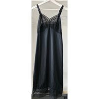 VINTAGE *NEW* 1960's Kayser Black 100% Nylon w/Lace Trim Slip Size S (32)