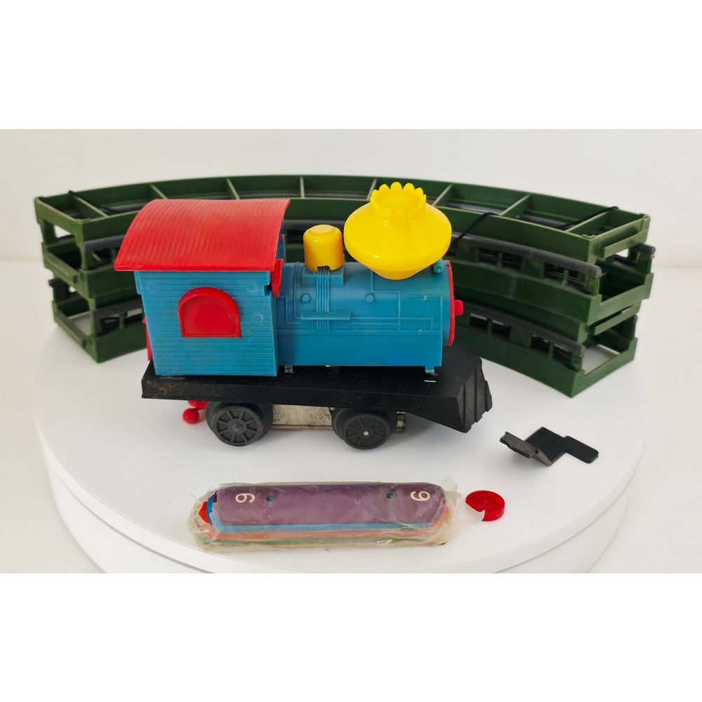 VINTAGE 1950's PMC Battery Operated Twinkle Tune Musical Train PMC PT-200