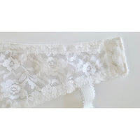VINTAGE *PRISTINE* 1960's Women's White Lace Push-Up Bra w/Blue Flower Size 38B