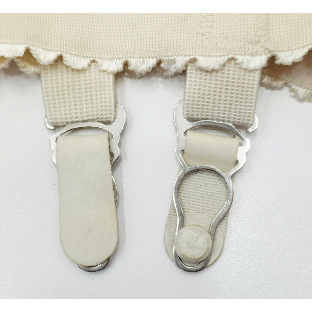 VINTAGE *NEW* 1960's Stephanie Women's Cream Shapewear w/Garters Size M USA