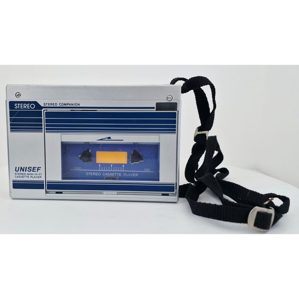 VINTAGE *Needs Lovin'* 1980's UNISEF V-1 Stereo Cassette Player | Silver Walkman