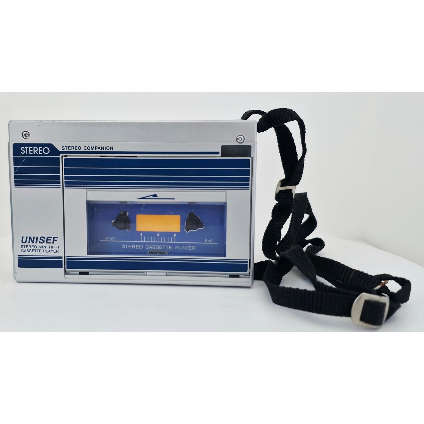 VINTAGE *Needs Lovin'* 1980's UNISEF V-1 Stereo Cassette Player | Silver Walkman