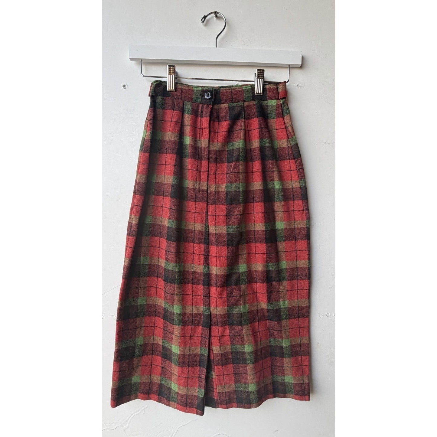VINTAGE *NEW* 1960's Women's Italian Red/Green Plaid Wool Pencil Skirt Size S