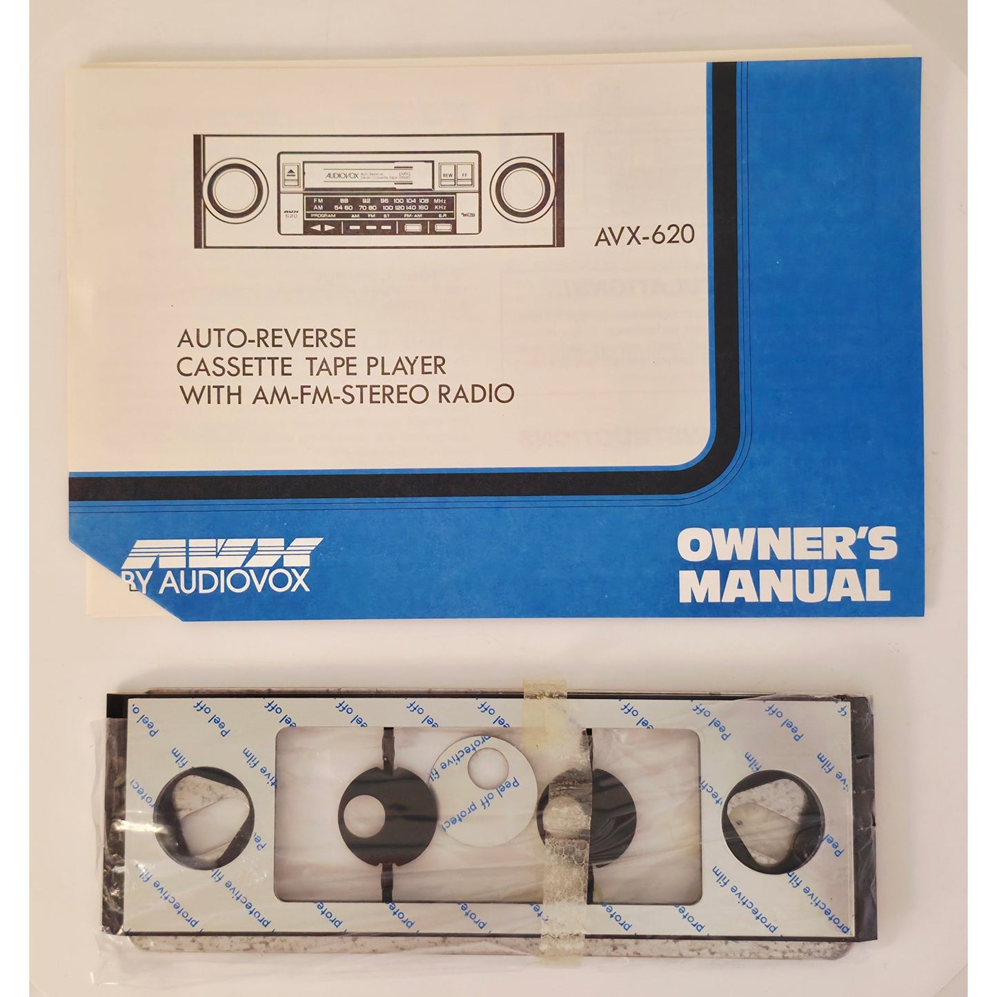 VINTAGE *NEW* 1980's AUDIOVOX AVX-620 In-dash Cassette Tape AM/FM Stereo Radio