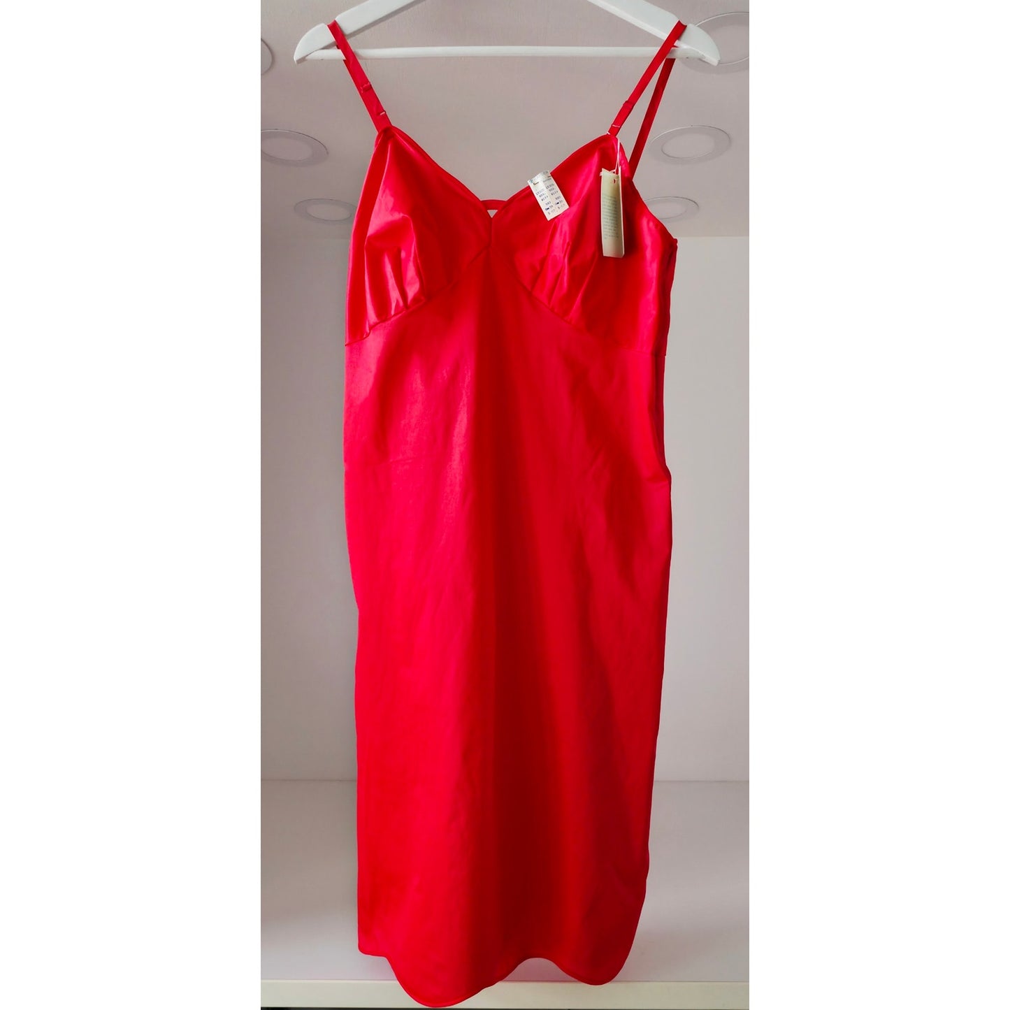 VINTAGE *NEW* 1960's Kayser Women's Red Slip 100% Nylon TRICOT Size 36 Medium