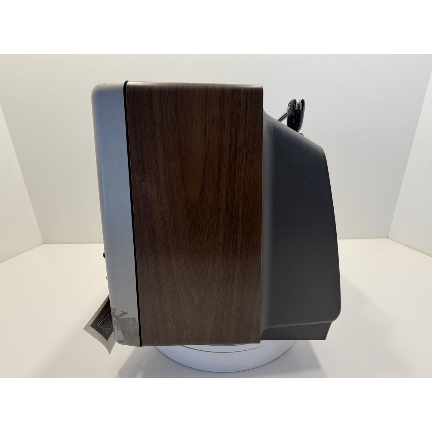 VINTAGE *NEW* 1970's Panasonic TR-872 11" Touch Switch Solid State TV