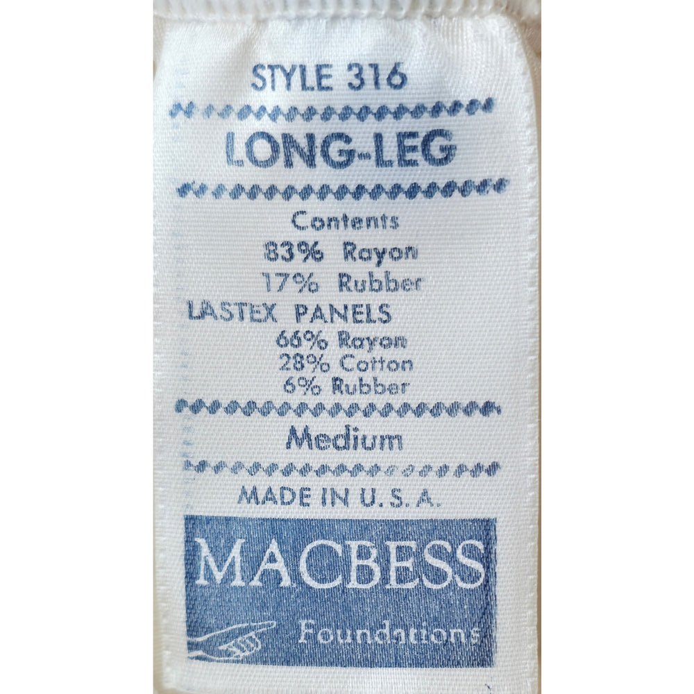 VINTAGE *NEW* 1960's Macbess Women's Cream Shapewear w/Garters Size M USA