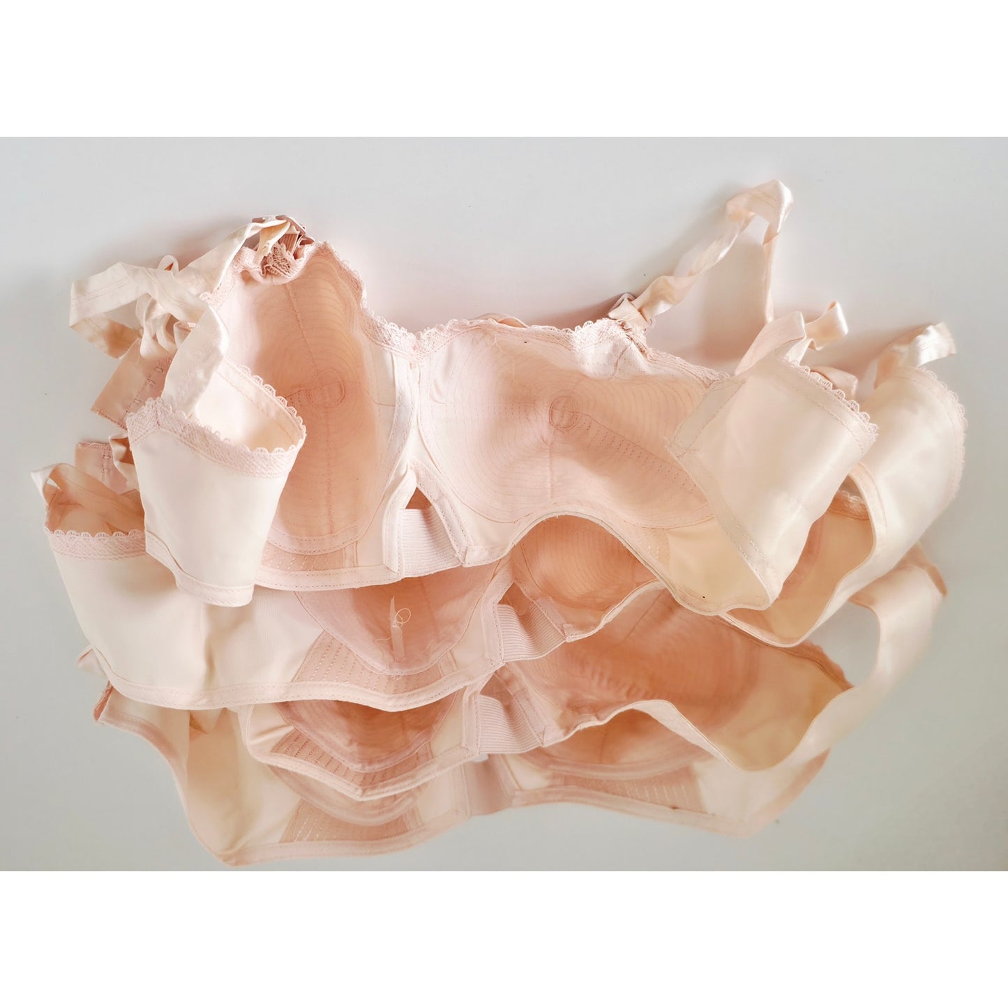VINTAGE *NEW* 1960's Stephanie Women's Pink Bullet Bra Size 32B Lot of 4