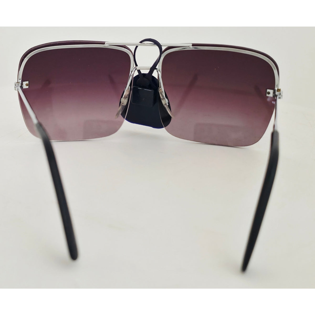 VINTAGE *NEW* 1970's Cobra Glam Unisex Sunglasses Silver Frame with Purple Lens