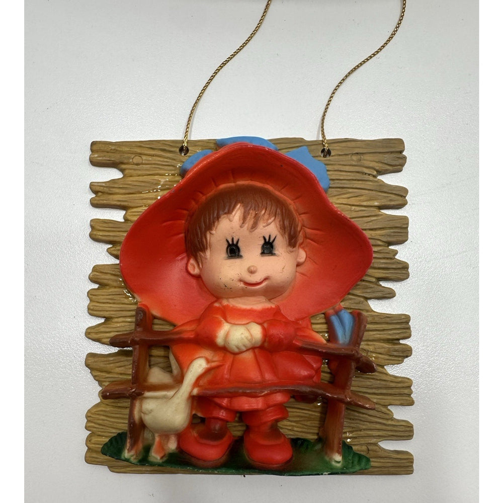 VINTAGE "NEW" 1974 Enesco Girl with Daisy/Swan Wall Plaques Set