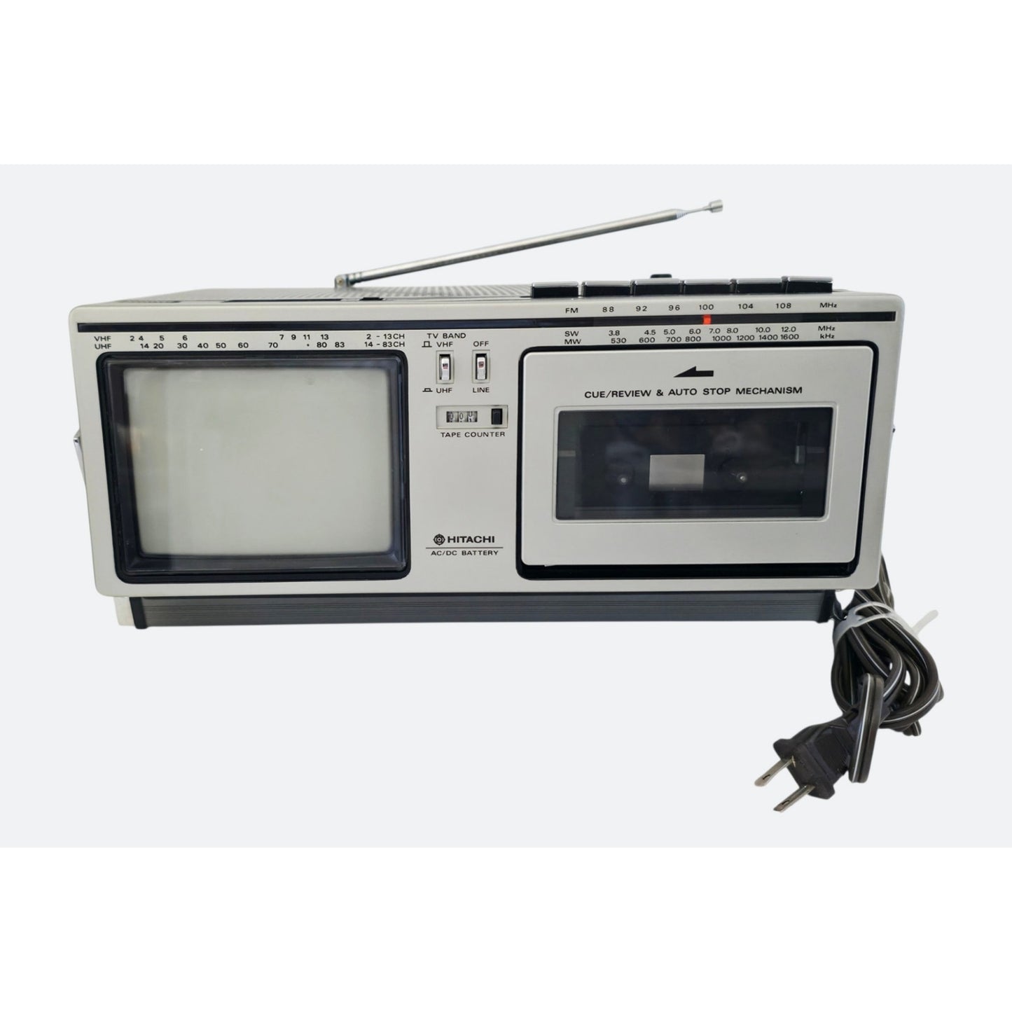 VINTAGE *PRISTINE* 1981 Hitachi K2400 Solid State TV Receiver/Cassette