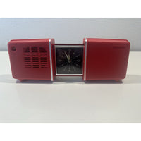 VINTAGE *NEW* 1960's/1970's Travel Clock Radio, Open/Shut Red Case