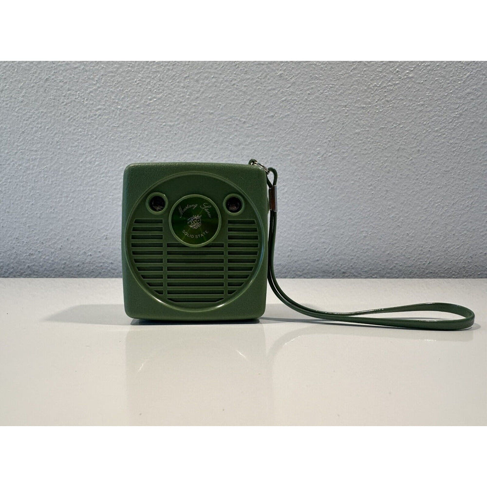 VINTAGE *NEW* 1960's MUSTANG AM Micro Solid State Transistor Radio-Green