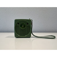 VINTAGE *NEW* 1960's MUSTANG AM Micro Solid State Transistor Radio-Green