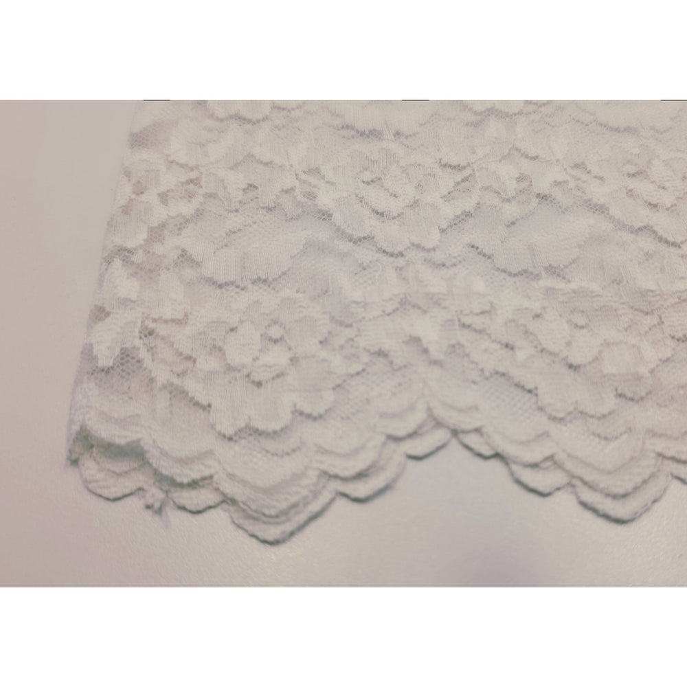VINTAGE *NEW* 1960's Women's White Slip with White Lace Trim  Size M