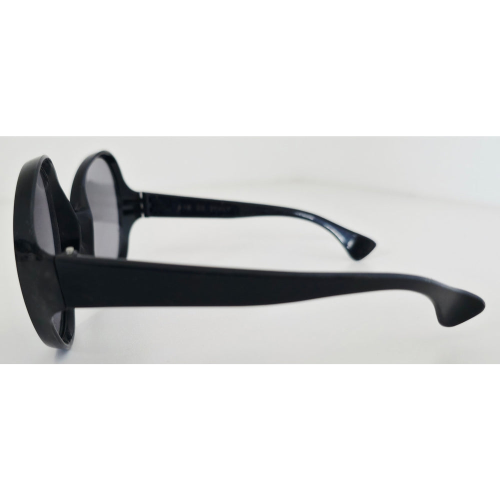 VINTAGE *NEW* 1970's Black Round Over-sized Frame with Gray Lens Sunglasses