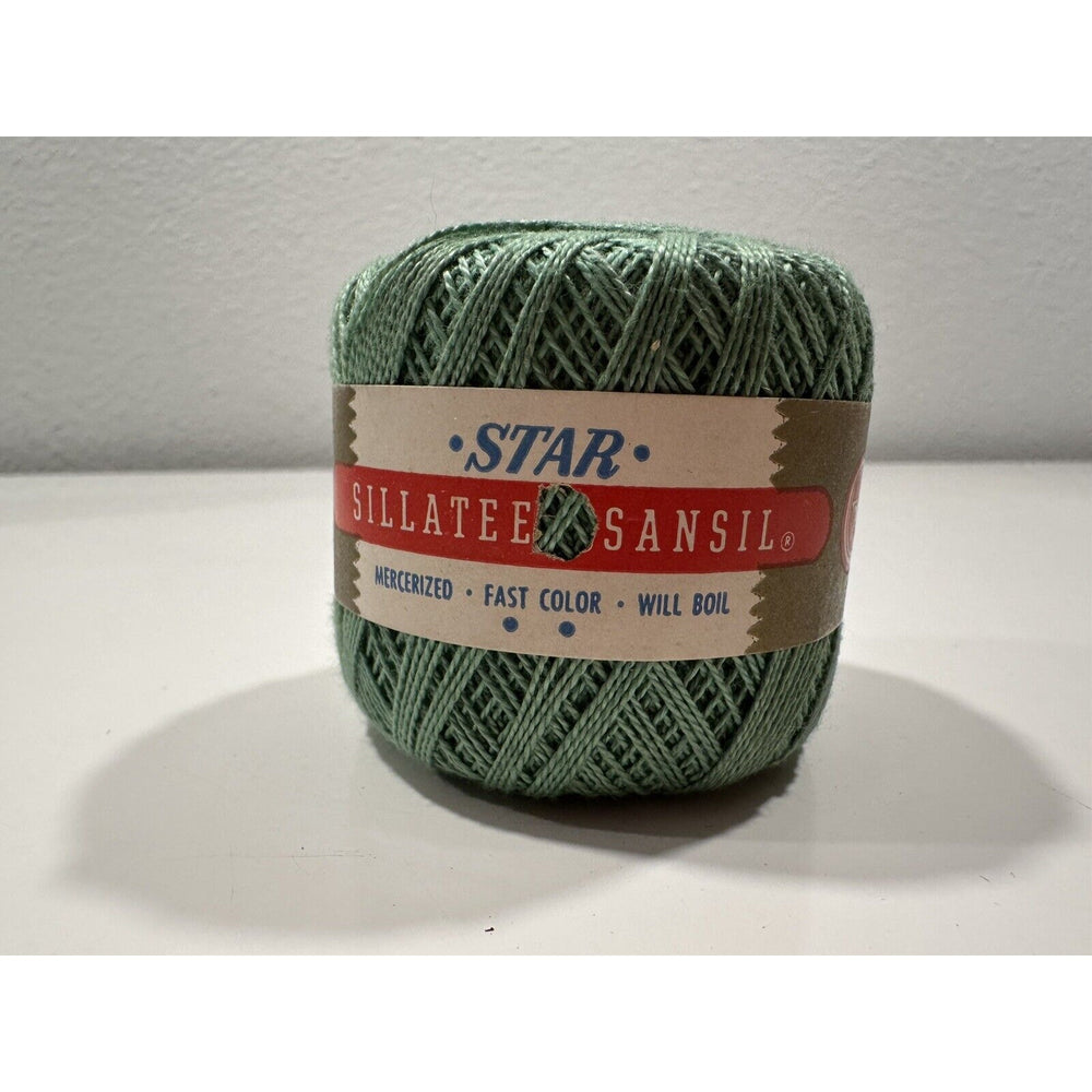 VINTAGE *NEW* Star Sillateen Sansil Crochet Knitting 102 Green 40-75 Yrds