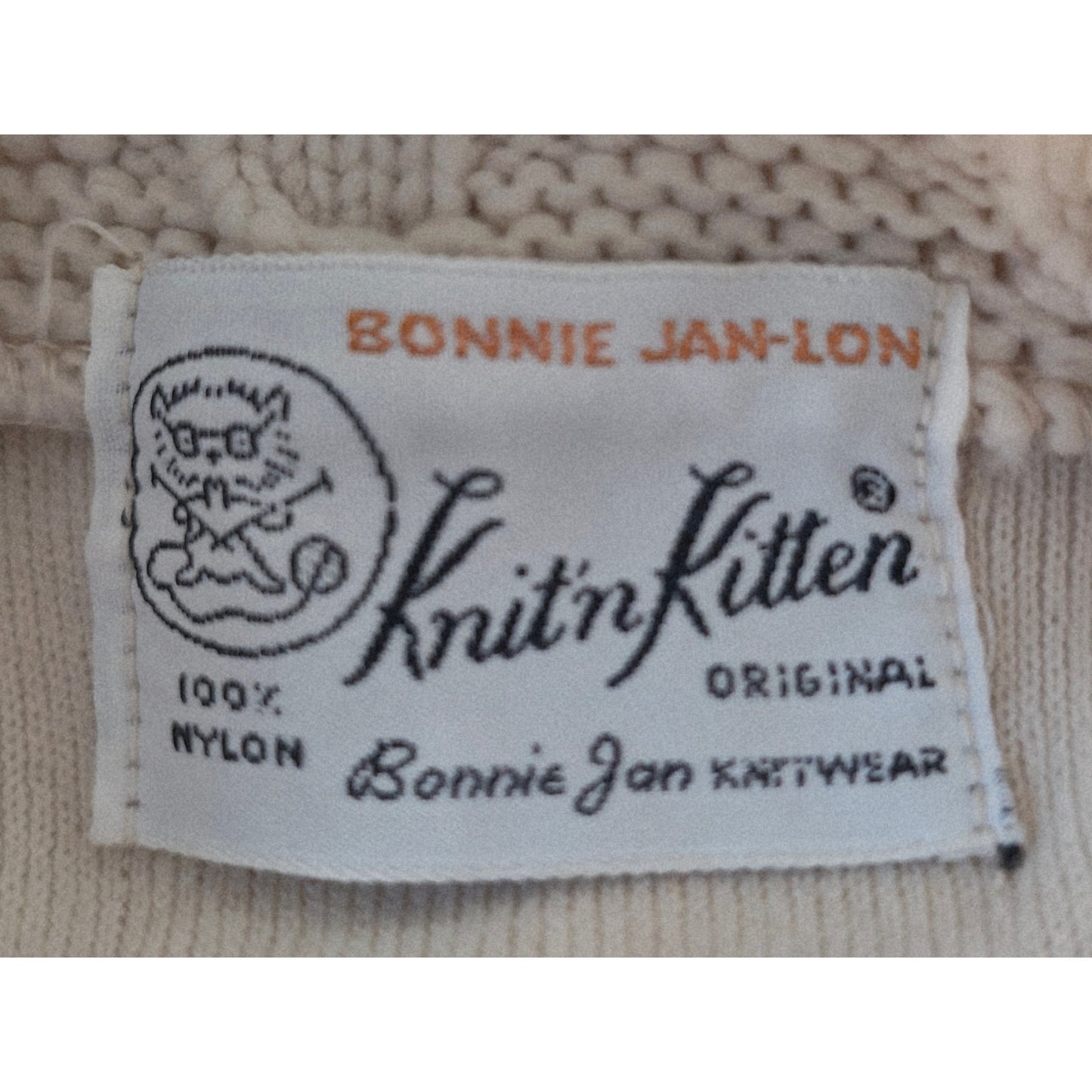 VINTAGE *NEW* 1960's Taupe Collared Women's Sweater w/Buttons 100% Nylon Size 34