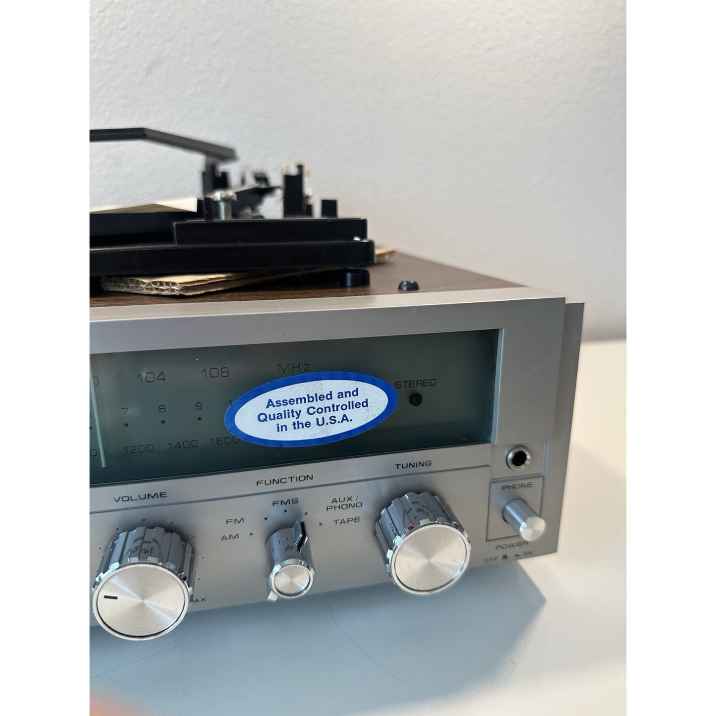 VINTAGE *NEW* 1970's ERC 8235 AM/FM 8-Track Record Player System with Speakers