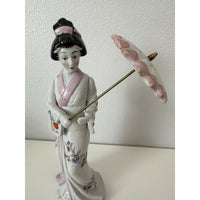 VINTAGE *NEW* 1950's Sophia-Ann Oriental Porcelain Figurine with Umbrella