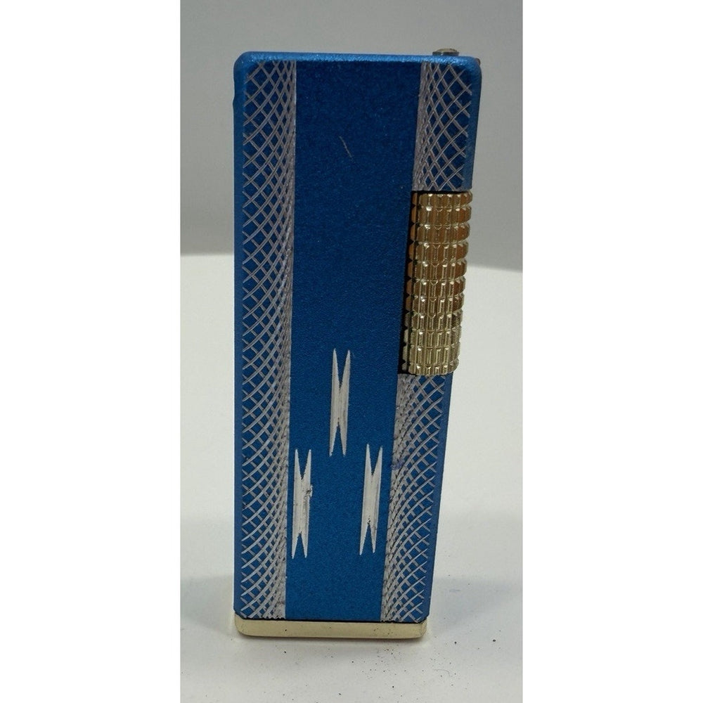VINTAGE *NEW* 1950's Imperial Blue with Silver Design Super Lighter