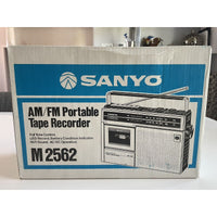 VINTAGE *NEW* Sanyo M2562 am/fm Portable Tape Recorder Boom Box