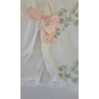 VINTAGE *NEW* 1960's Women's White Lined Slip Skirt with Flowers Size S/M