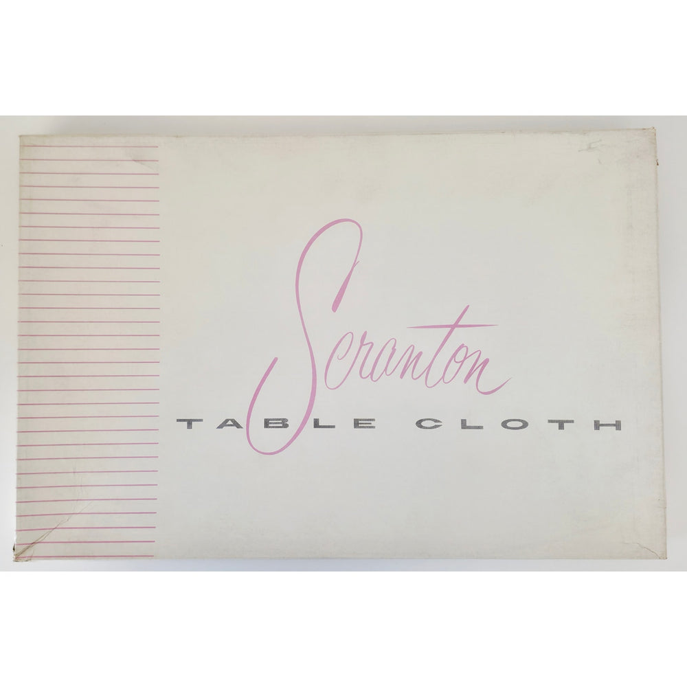 VINTAGE *NEW* 1950's Seranton White Lace Oval 72"x90" Stain Resistant Tablecloth