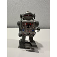 VINTAGE *NEW* Classic 5.5" Captain the Robot / Tin Wind-Up Toy