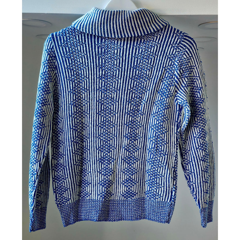 VINTAGE *NEW* 1970's Women's Blue/White Sweater 100% Acrylic Size 36