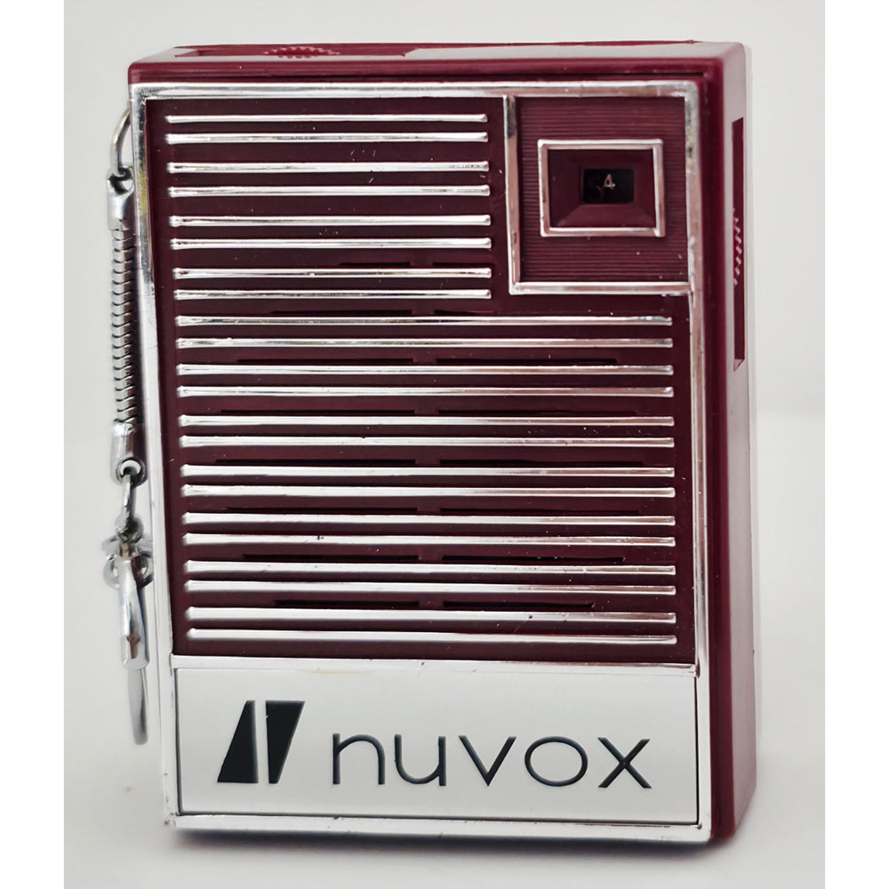 VINTAGE *NEW* 1960's Nuvox NV-80 Red & Silver AM Pocket Radio with Keychain