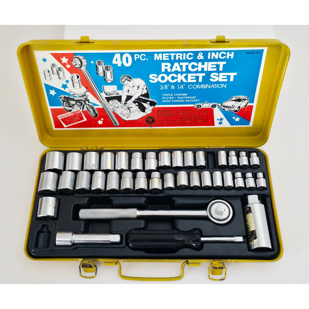 VINTAGE *NEW* 1970's 40 Piece Metric and Inch Rachet Socket Set Missing 1 Piece