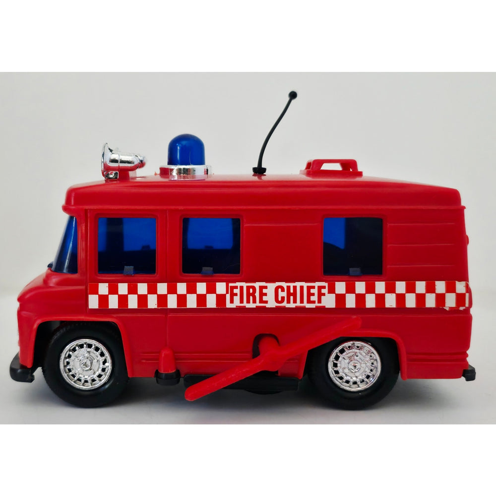 VINTAGE *NEW* 1960's Emergency Trucks Mercedes Van w/Real Siren Sound Set of 3
