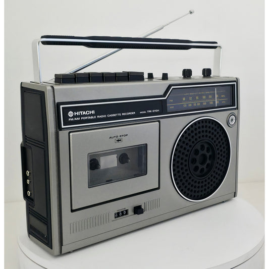 VINTAGE *PRISTINE* 1980's Hitachi TRK-5110H Cassette Recorder AM/FM Boombox