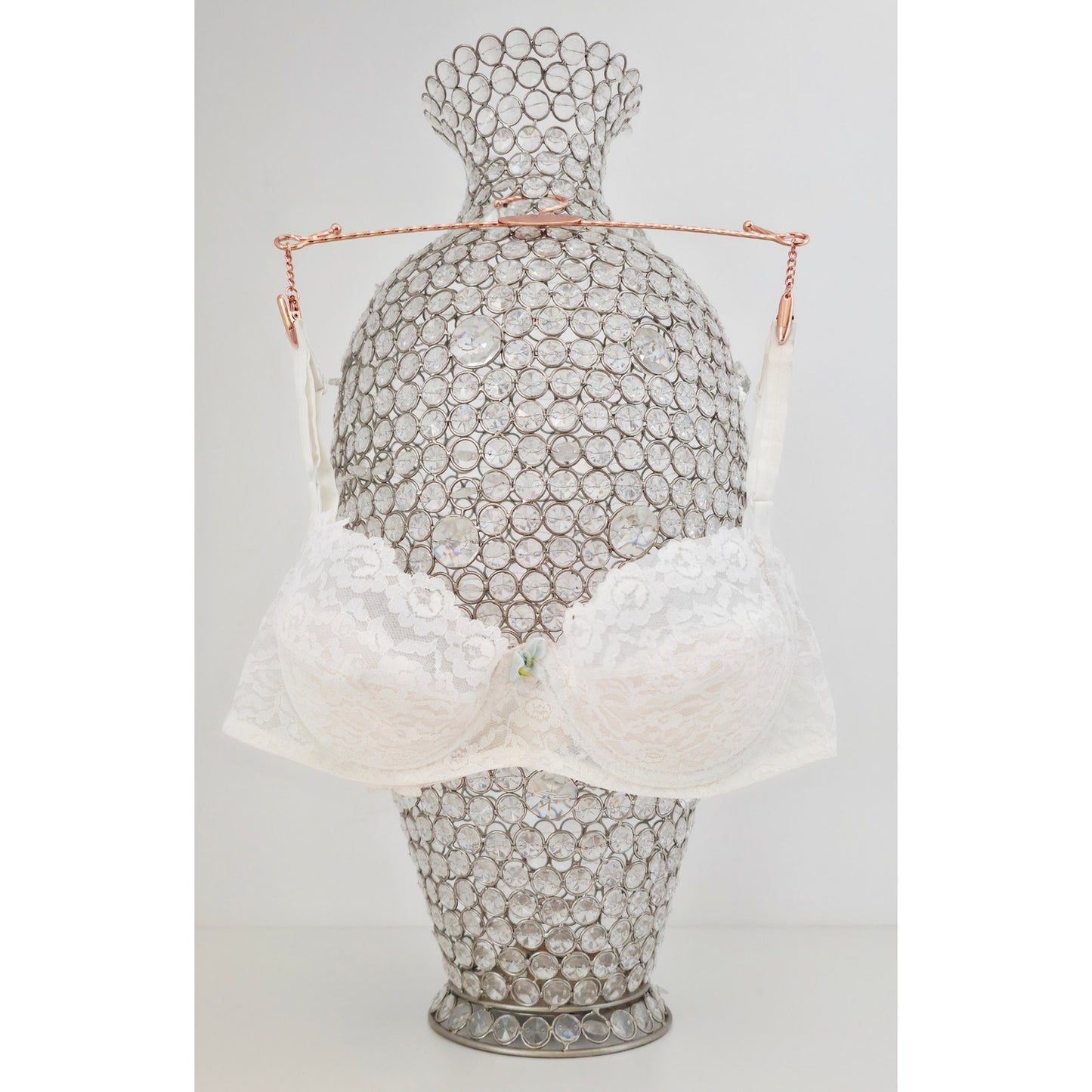 VINTAGE *NEW* 1960's Women's White Lace Push-Up Bra w/Flower Size 36A
