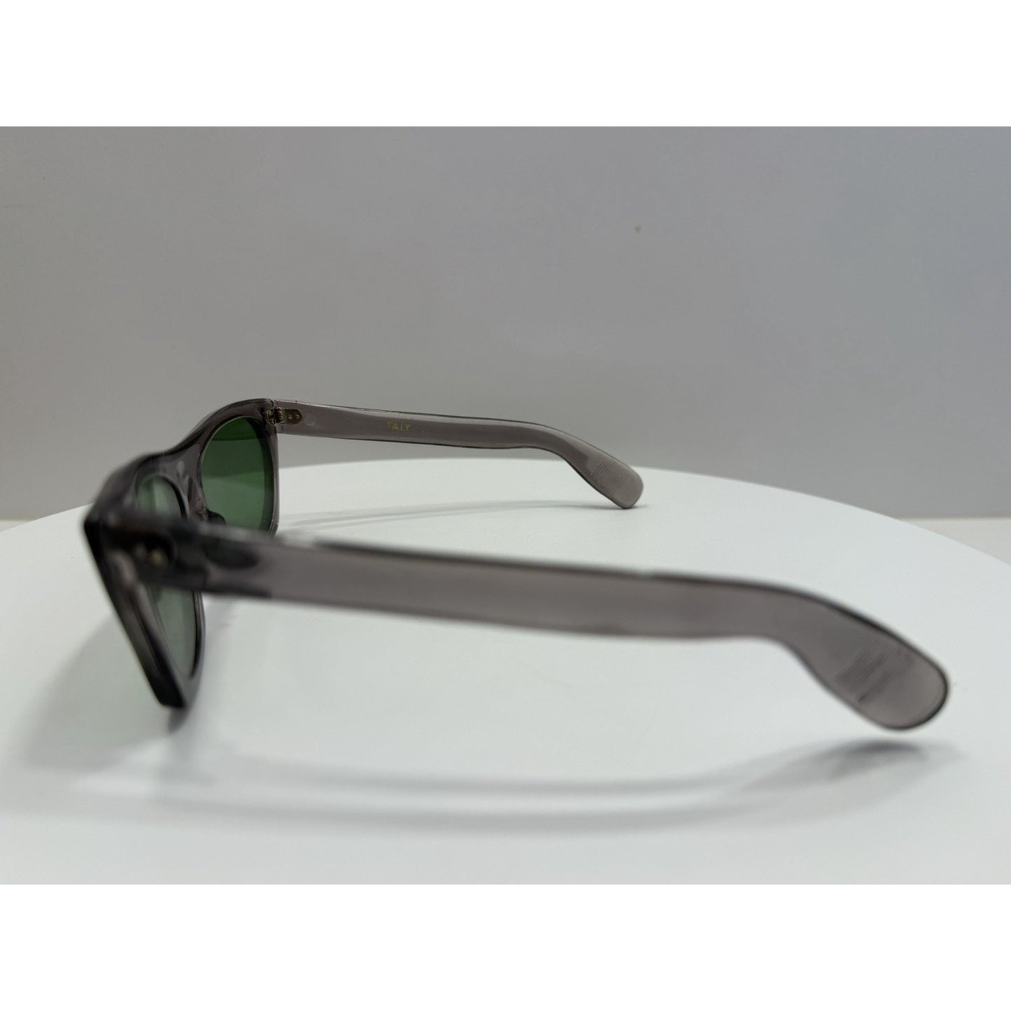 VINTAGE *NEW* 1970's Glam Unisex Sunglasses Gray Square Frame/Green Lens ITALY