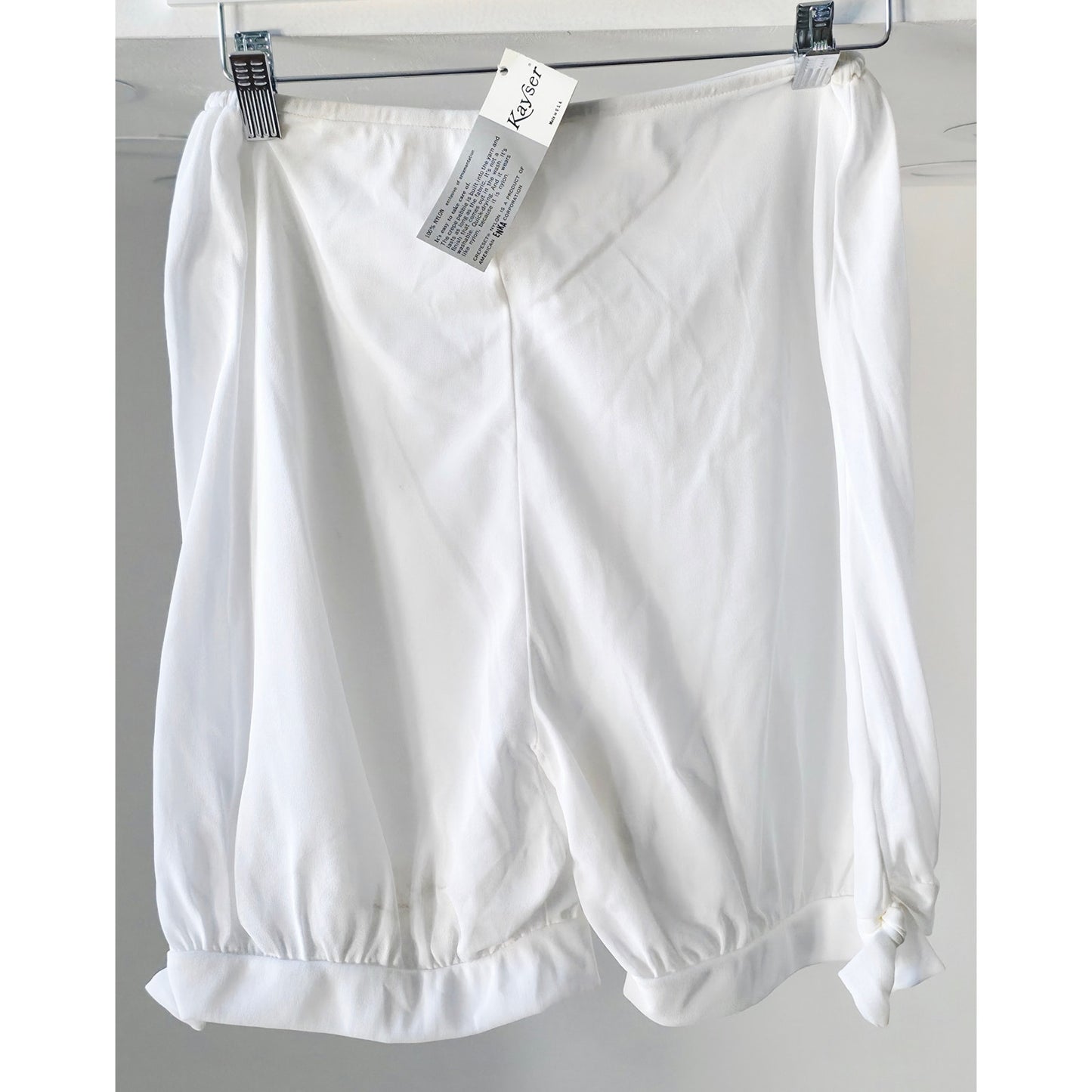 VINTAGE *NEW* 1960's Kayser Women's Crepset White Pantalette  100% Nylon Size 6