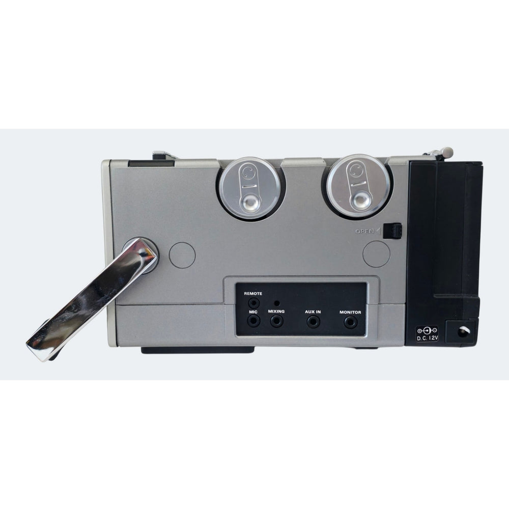 VINTAGE *PRISTINE* 1981 Hitachi K2400 SS TV Receiver/Cassette Needs Lovin'
