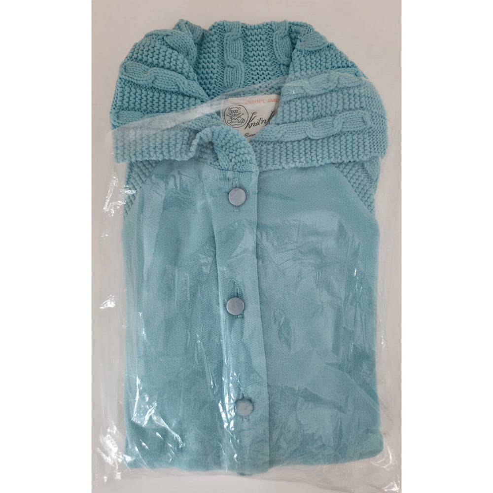 VINTAGE *NEW* 1960's Women's Light Blue  Sweater w/Collar 100% Nylon Size 38