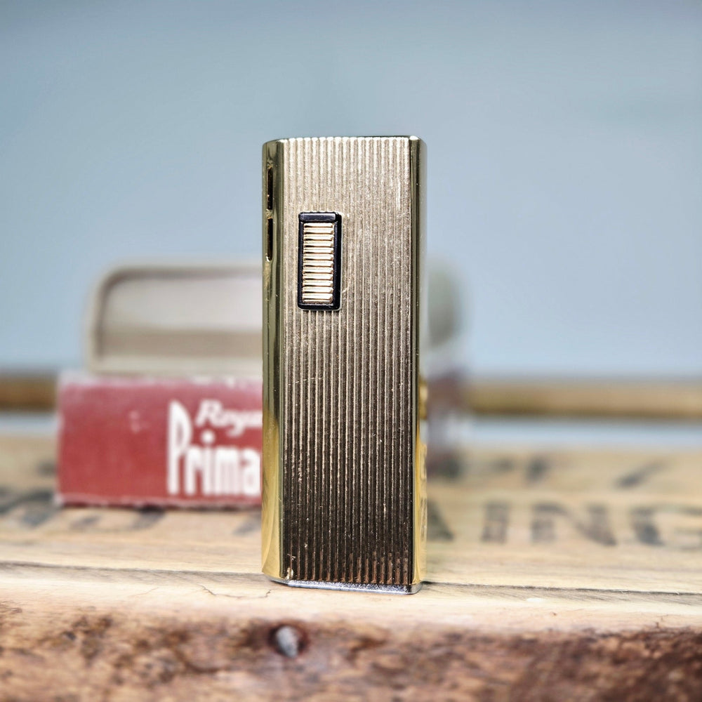 VINTAGE *NEW* 1960's Royal Prima Electronic Butane Lighter
