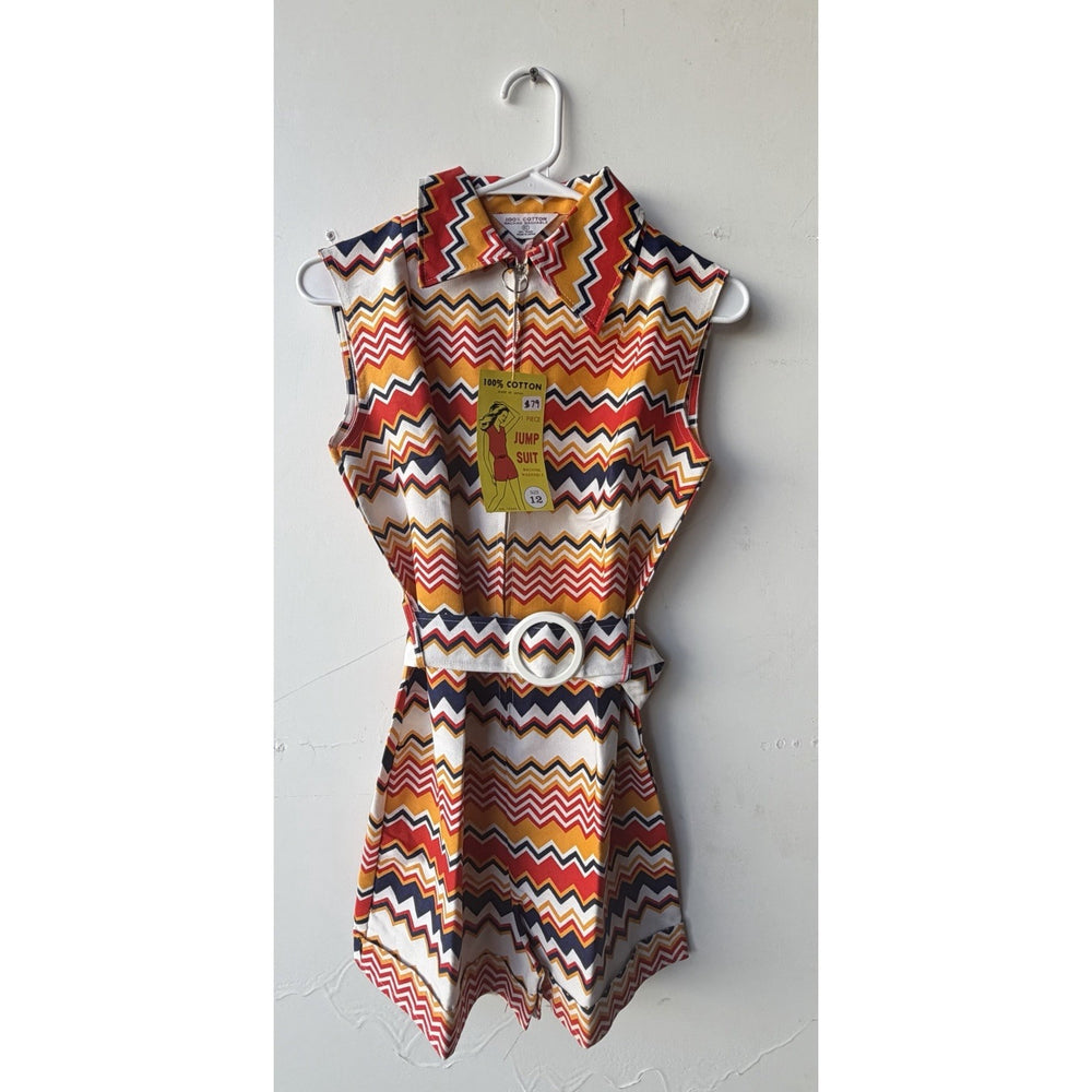 VINTAGE *NEW* 1960's Chevron Print Romper with Belt Size 16 (Fits like 8-10)