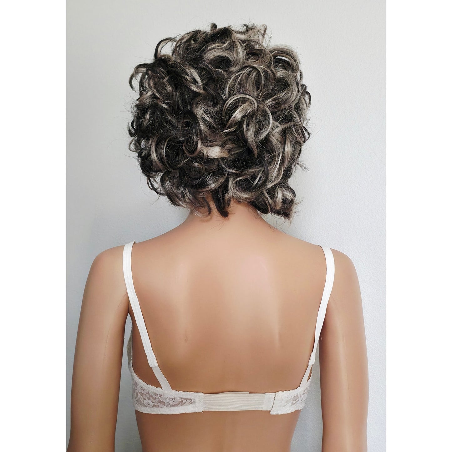VINTAGE *NEW* 1960's ILGWU Women's White Lace Push Up Bra Size 38B USA
