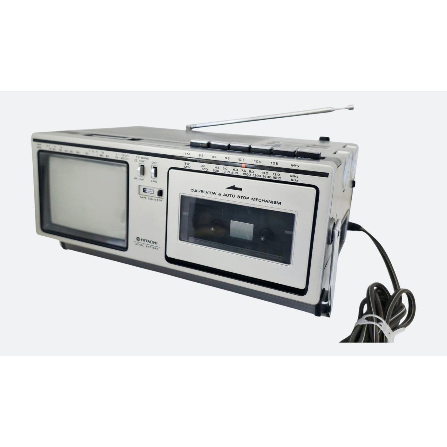 VINTAGE *PRISTINE* 1981 Hitachi K2400 Solid State TV Receiver/Cassette