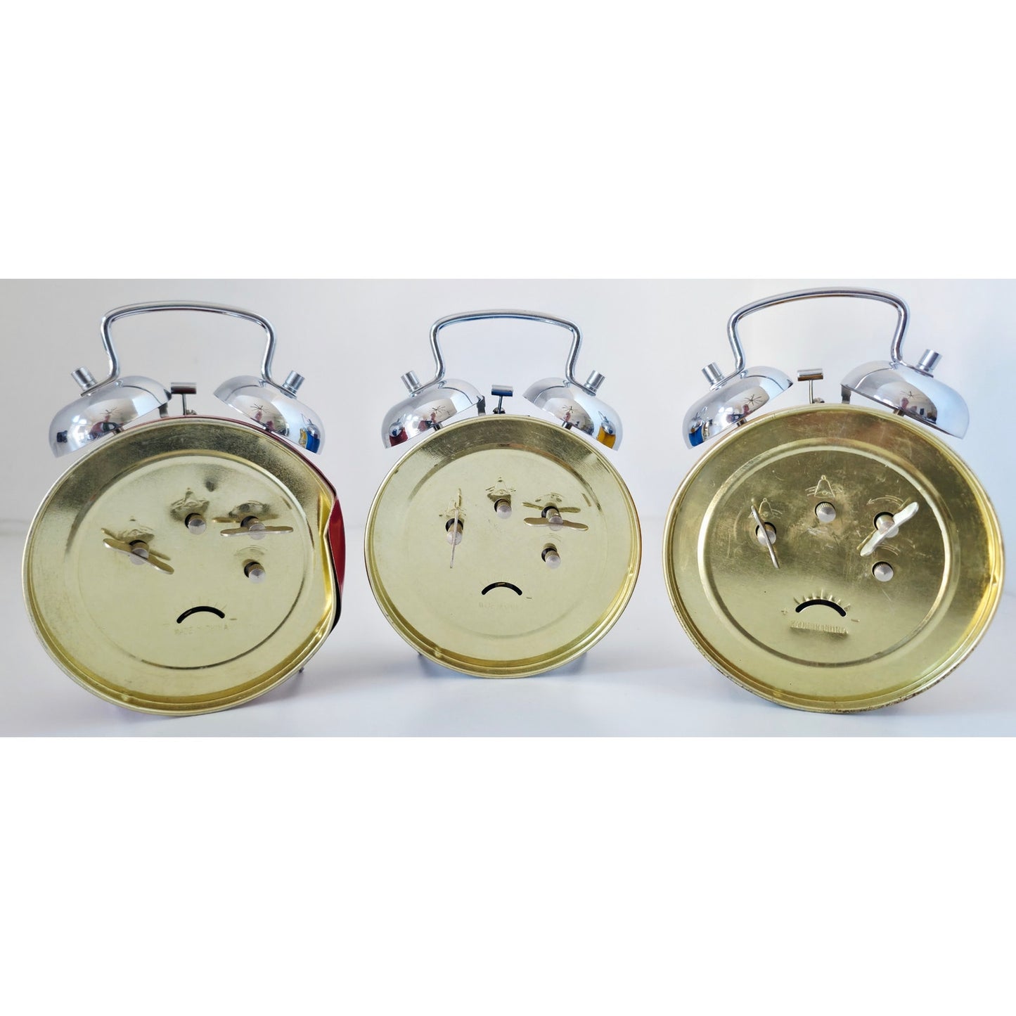 VINTAGE *NEW* 1970's  Double Bell Keywound Metal Alarm Clocks Set of 3